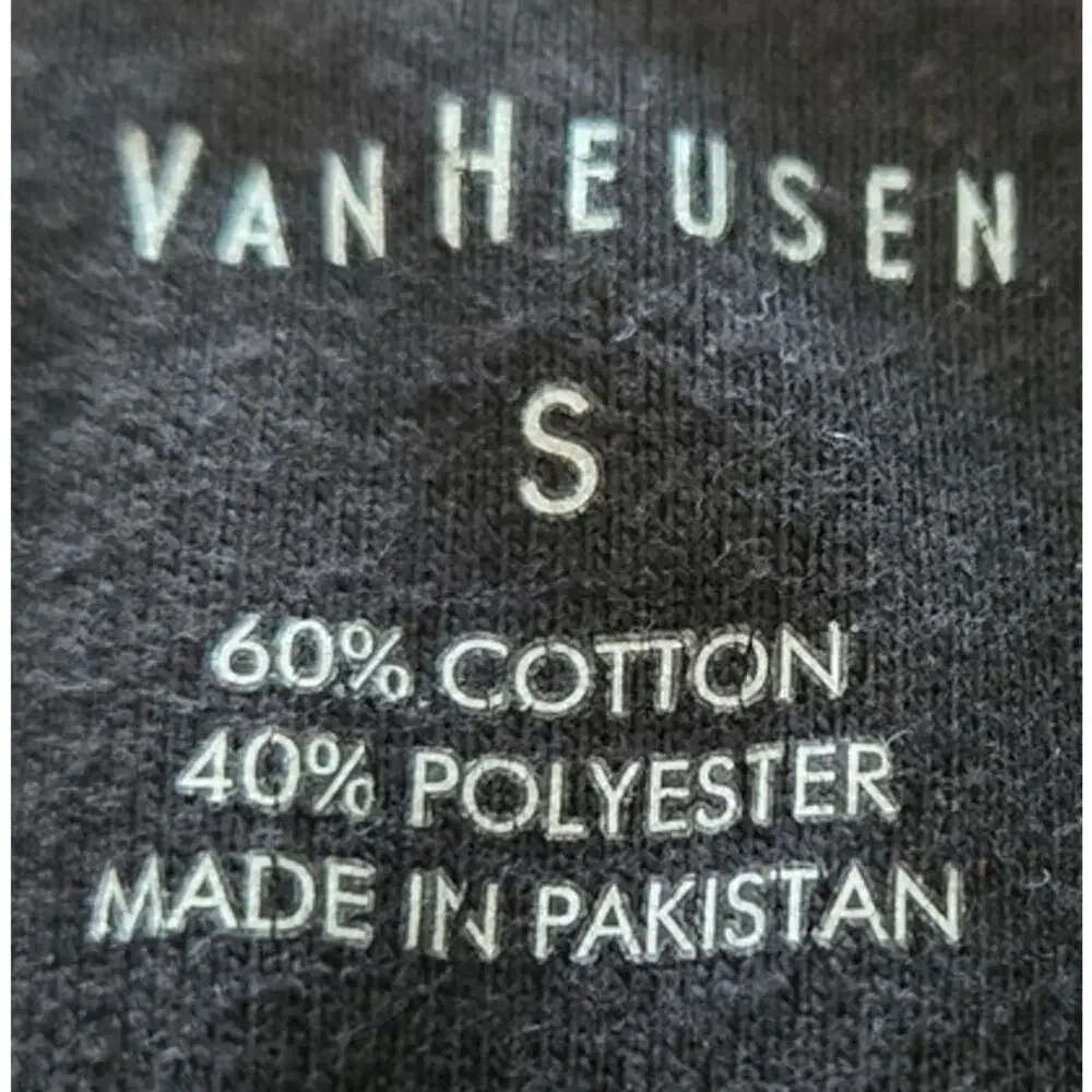 Van Heusen men's polo, size small